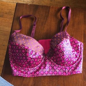 Victoria’s Secret very Sexy bra